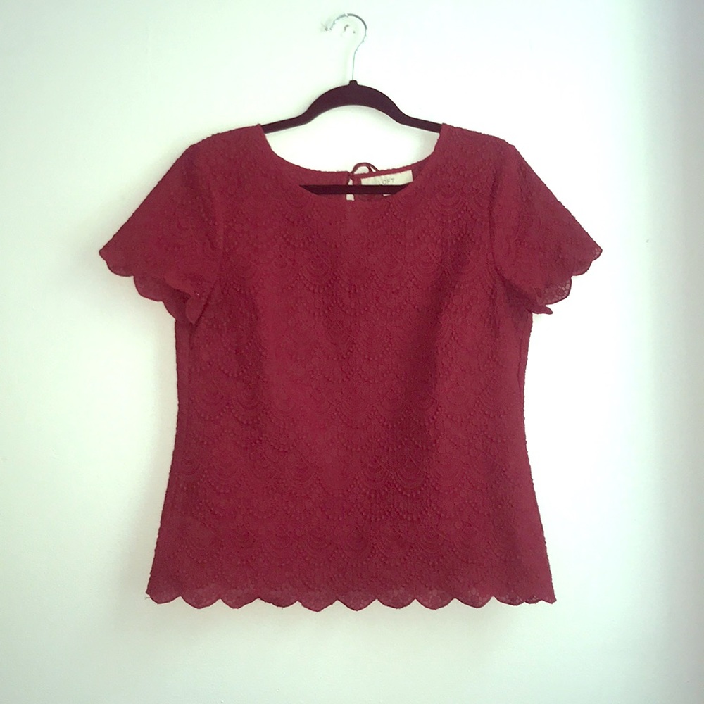 ☀️LOFT Red Top☀️